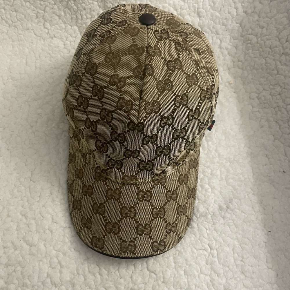 Gucci Monogram Beige Baseball Cap - image 5